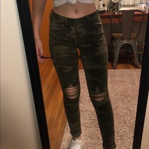 Camo pants